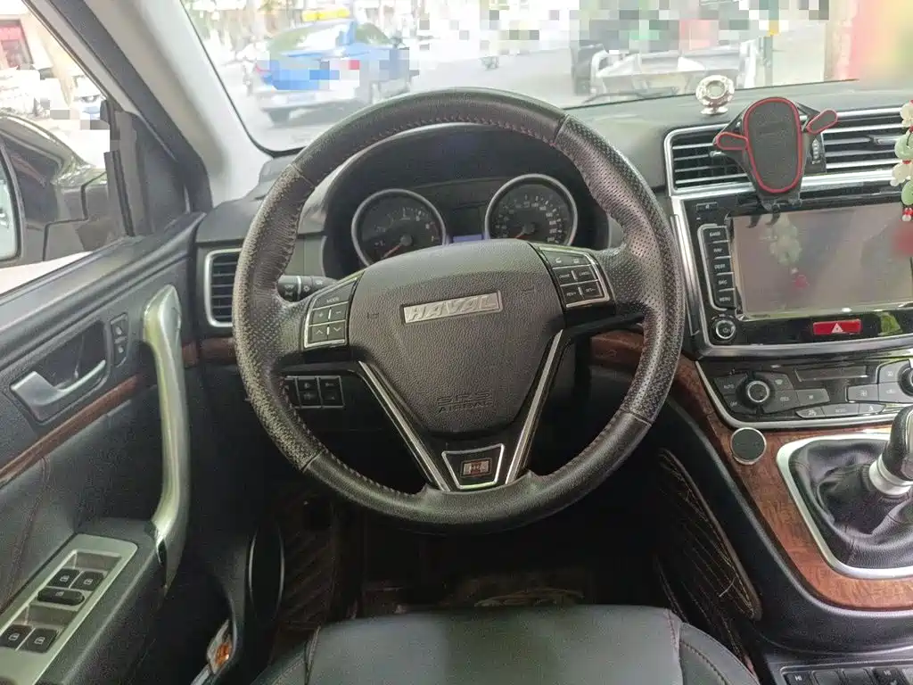 Photo 11 - Haval H6