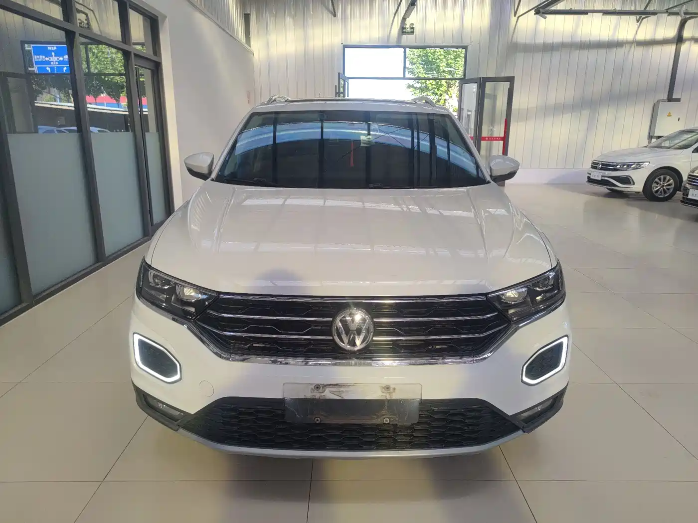 Volkswagen T-ROC 2019 280TSI DSG 2WD Comfort Type China V фото 3