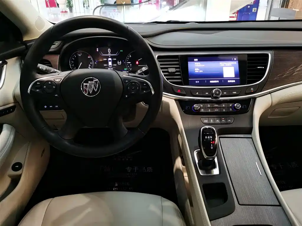 BUICK LACROSSE