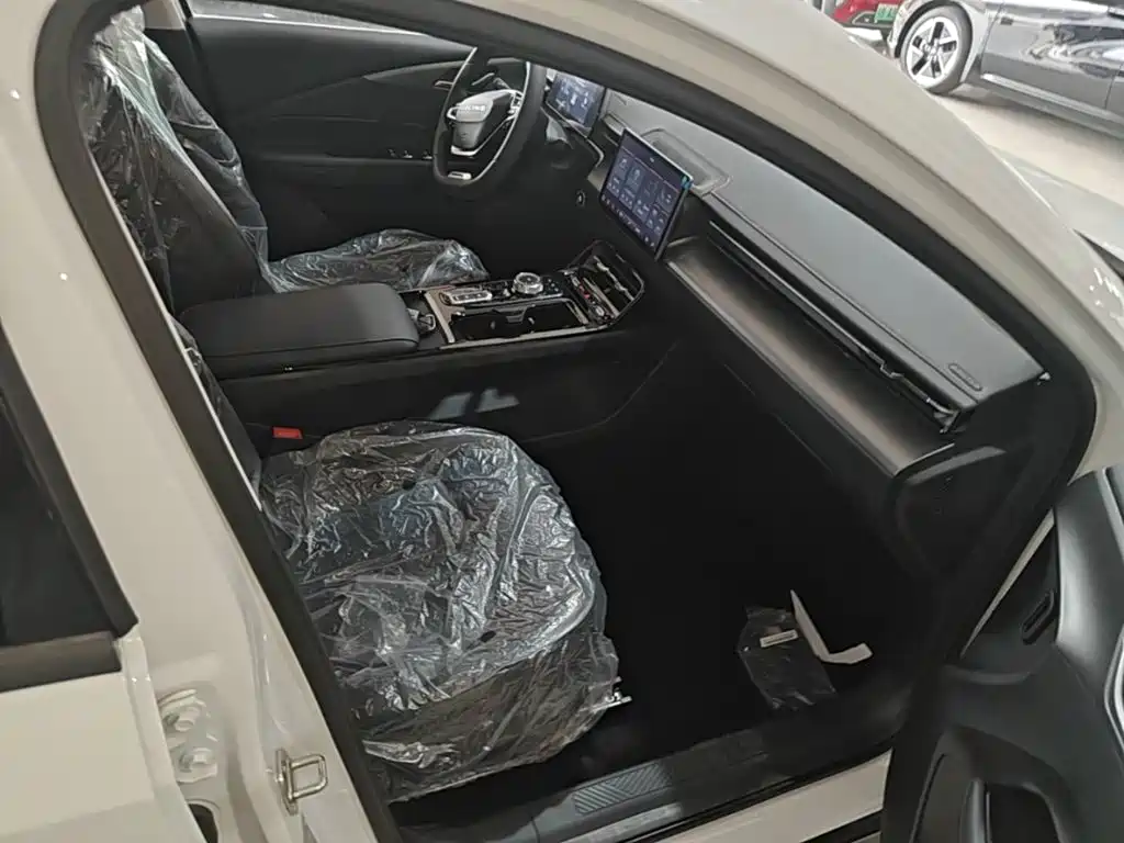 Wuling Motors Wuling E5 2026 2024 510km Standard Edition
