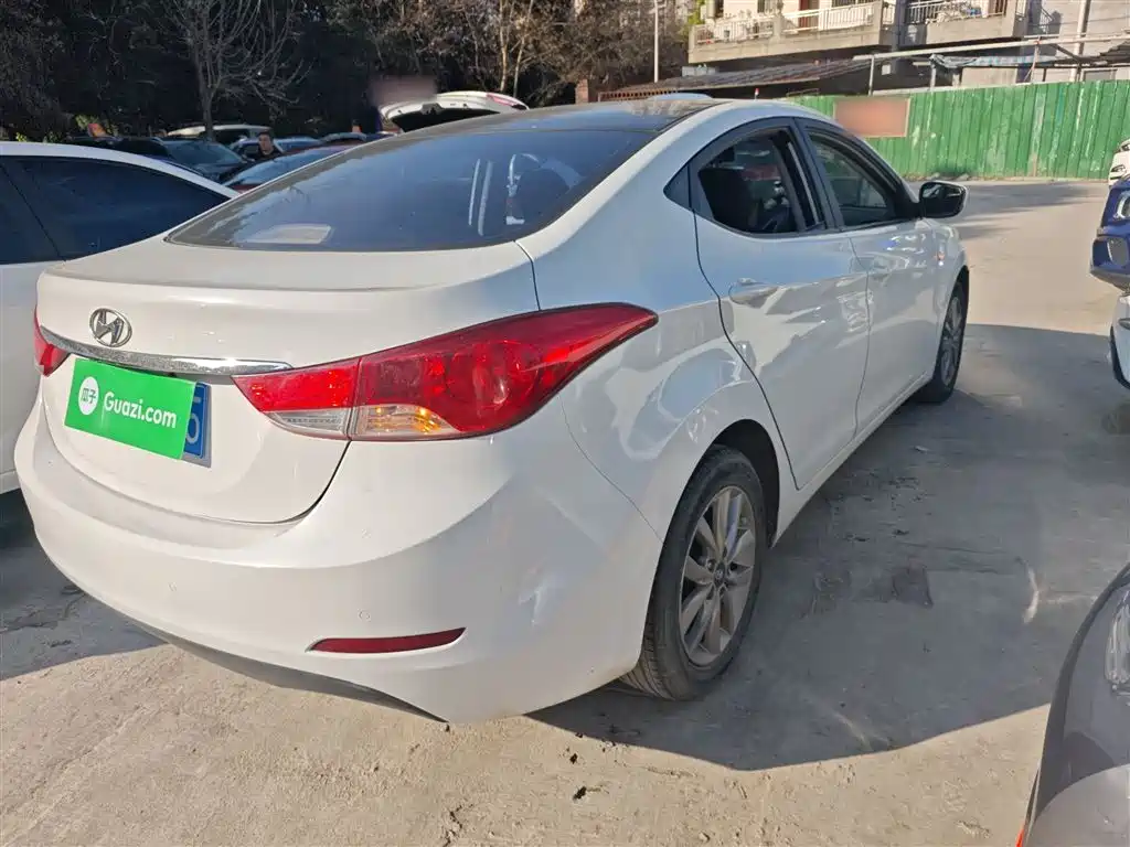 Hyundai Langdong 2015 1.6L Auto Trend фото 7