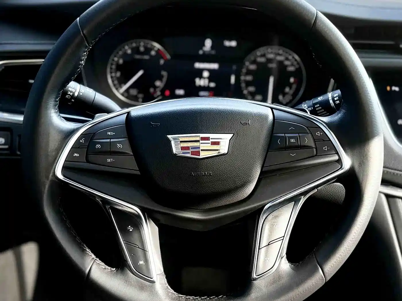 CADILLAC XT5
