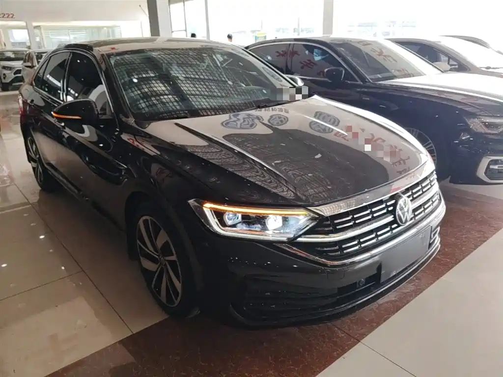 Volkswagen Sagitar 2023 300TSI DSG Excellence Edition фото 4