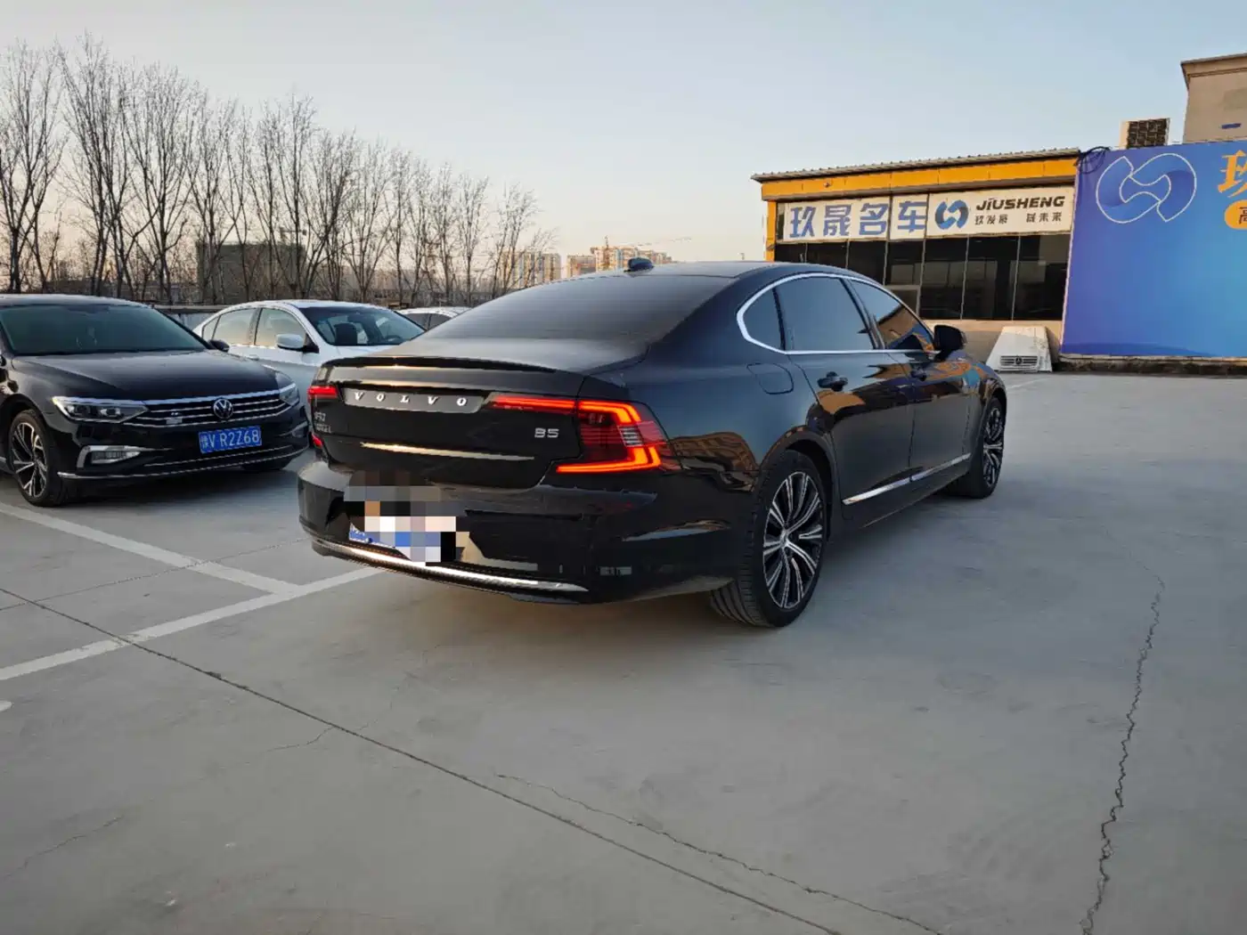  S90