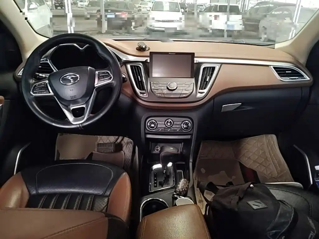 Soueast DX7 2017 2017 1.5T Automatic Luxury