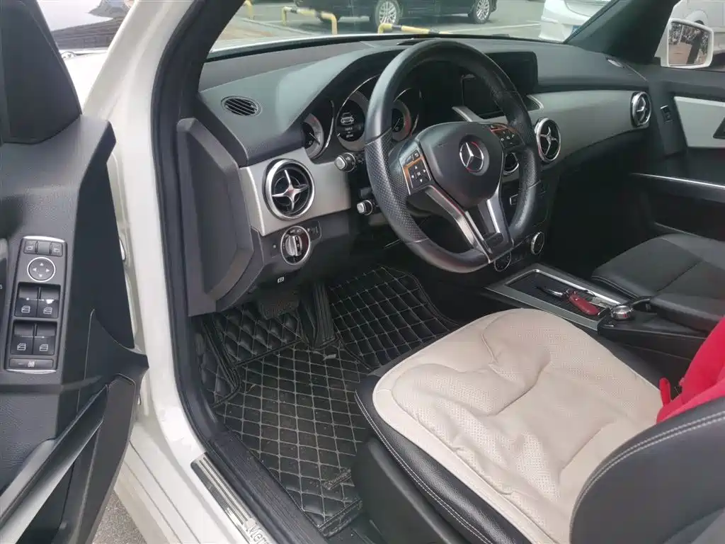 Mercedes-Benz GLK-Class 2014 GLK 200 Standard фото 13