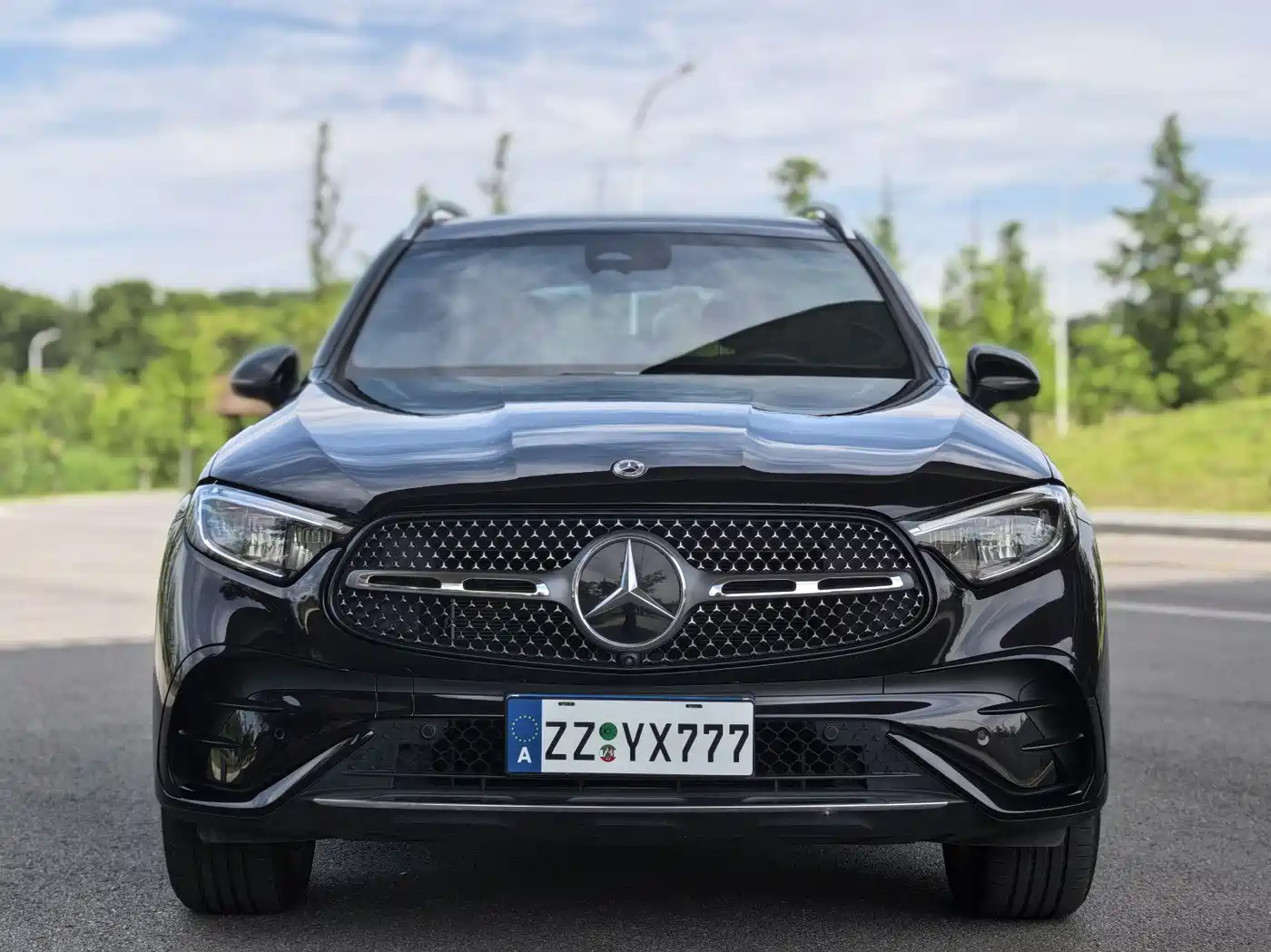 Mercedes-Benz GLC 2023 Facelift GLC 300 L 4MATIC Sport 7-Seater фото 2