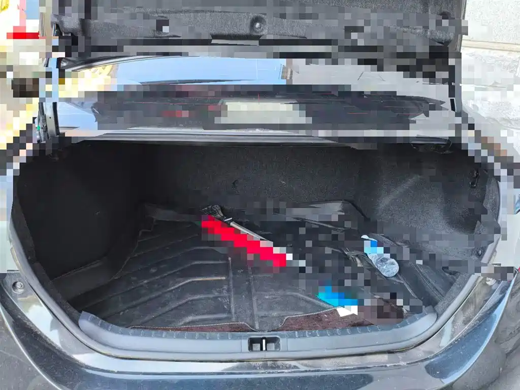 Toyota Corolla 2014 1.6L CVT GL фото 10
