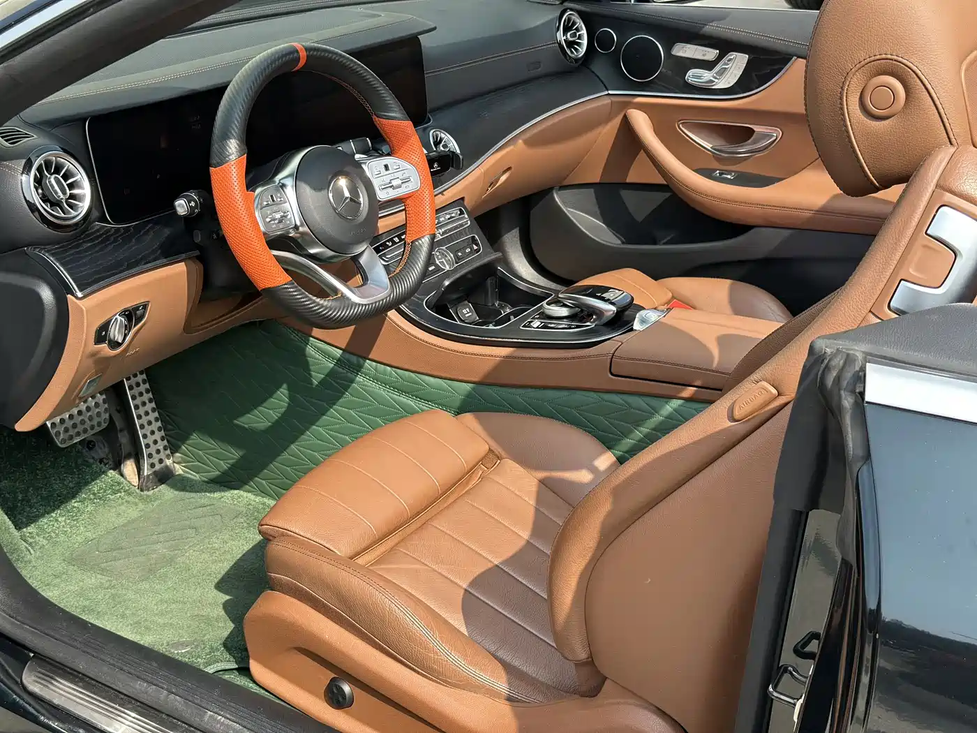 Mercedes-Benz E-Class (Import) 2018 E 200 Convertible Coupe фото 17