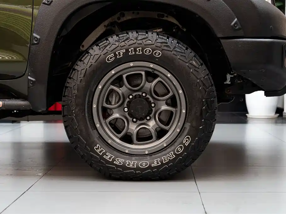 Toyota Prado 2010 4.0L Automatic TX-L фото 23