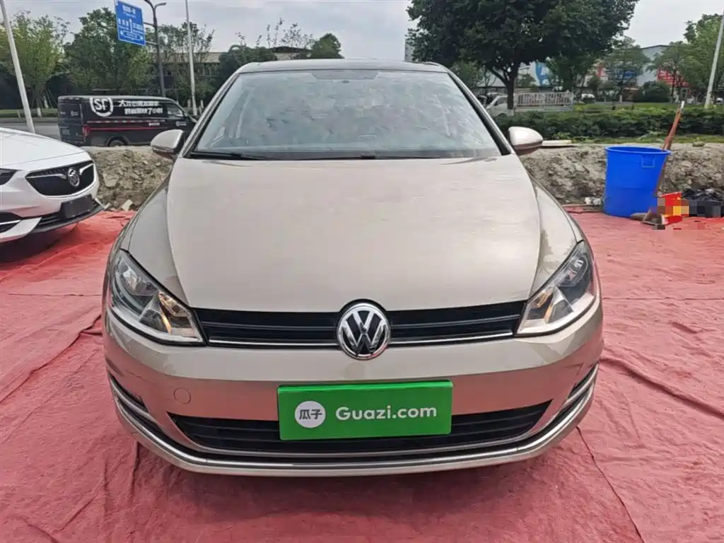 Volkswagen Golf 2015 1.4TSI Automatic Comfort фото 3
