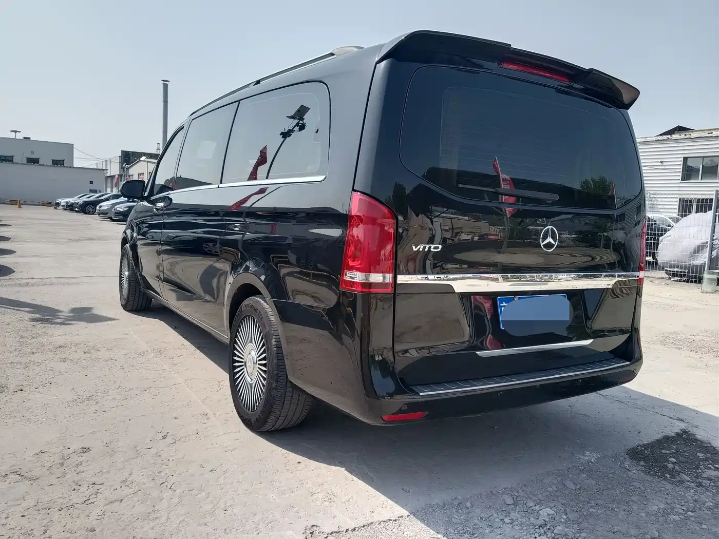 Mercedes-Benz Vito 2021 2.0T Elite 7-Seater фото 6