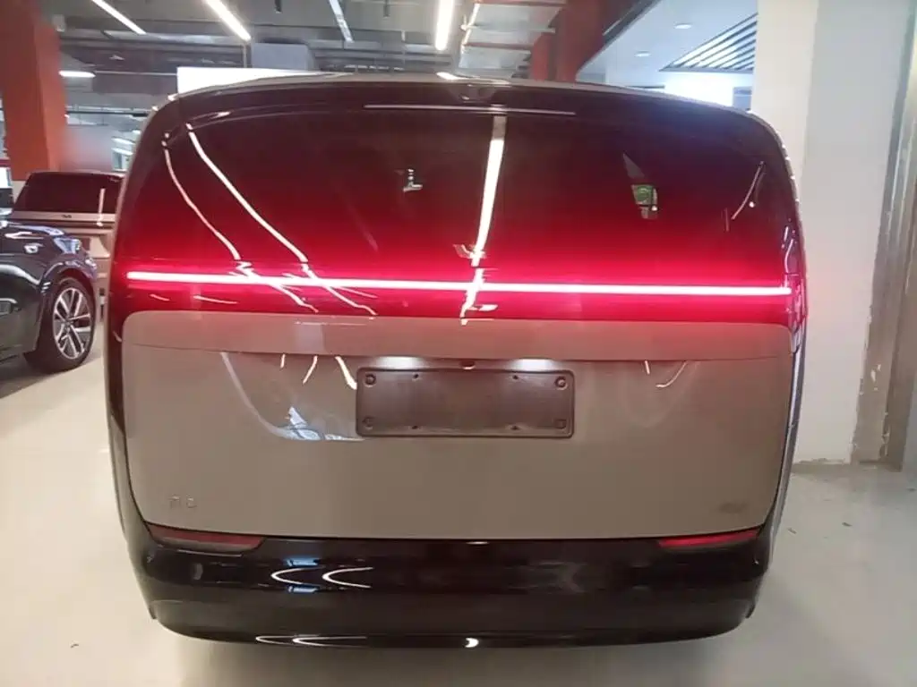 Li Auto MEGA 2024 2024 Ultra