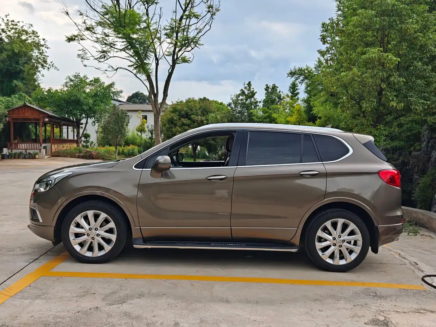 Buick Envision Plus 2015 2014 28T 4WD All-round Flagship
