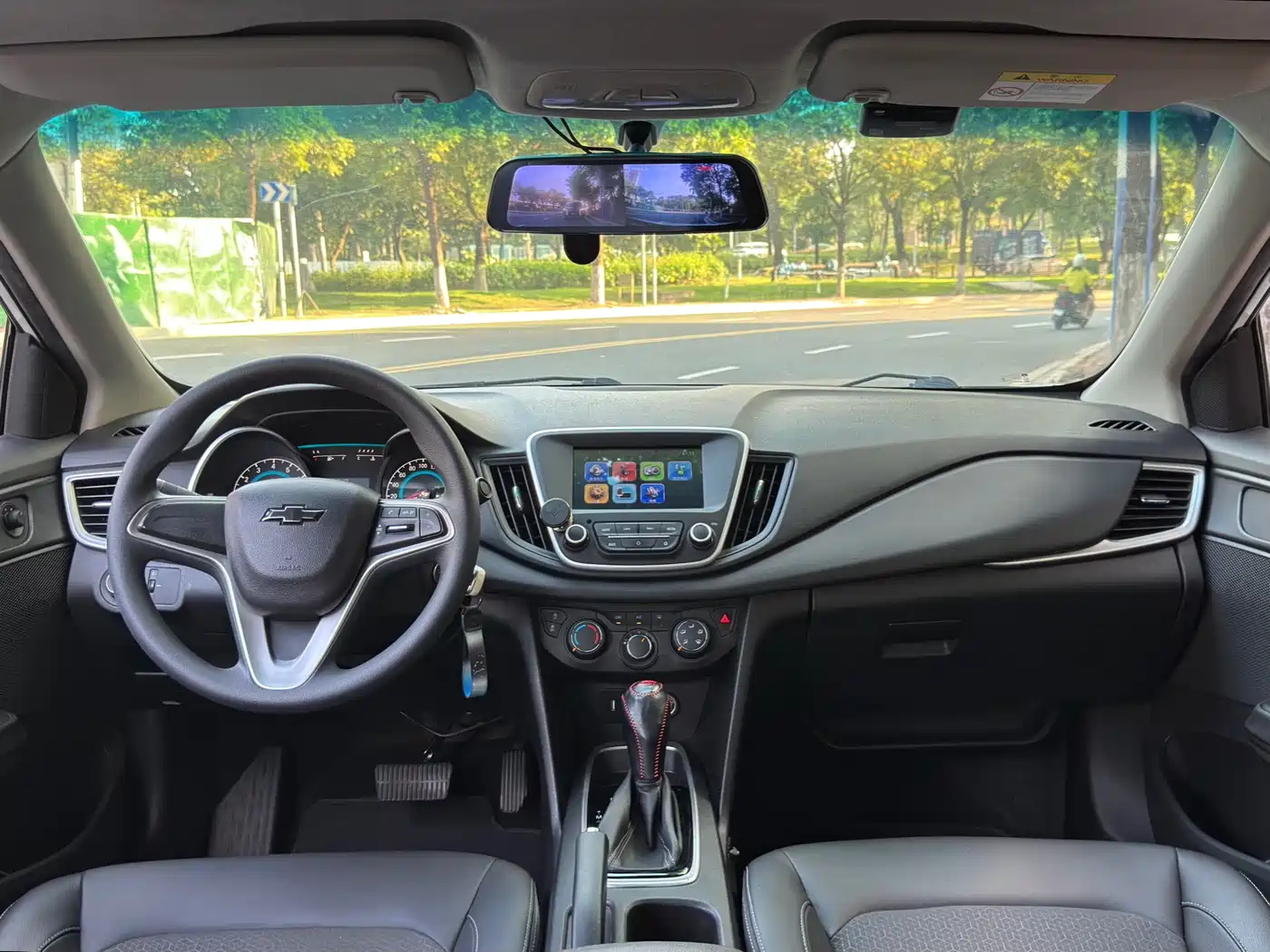 Chevrolet Cavalier 2019 320 Automatic Joy Edition фото 10
