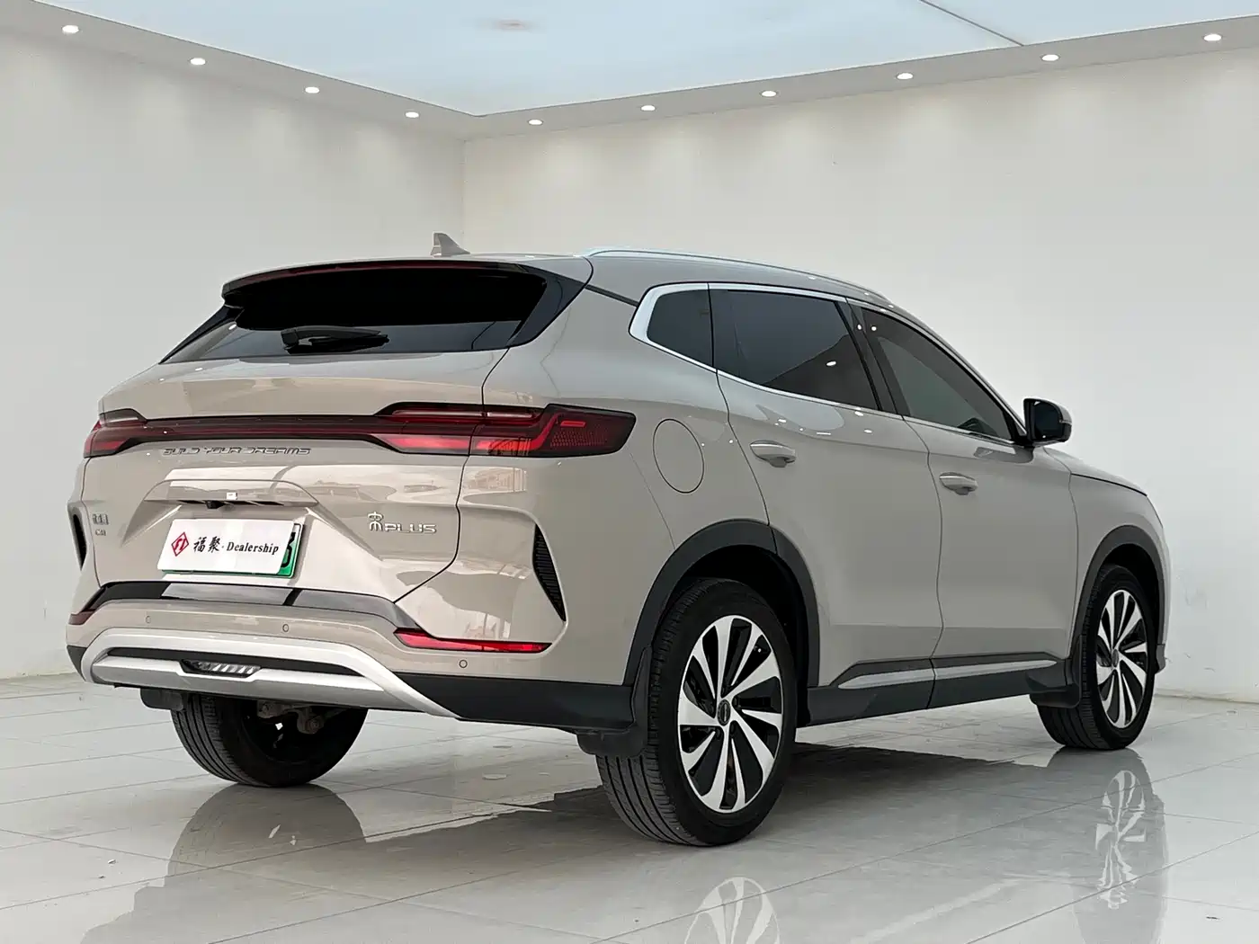 BYD Song PLUS PHEV 2024 Glory Edition DM-i 150km Flagship PLUS фото 15