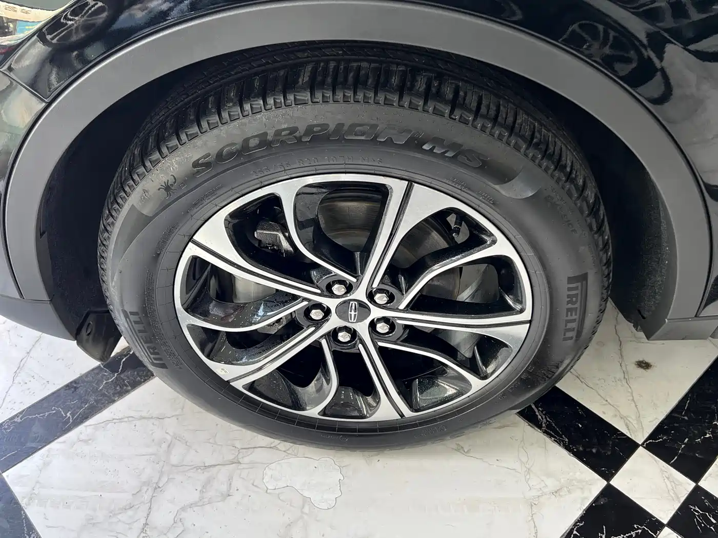 LINCOLN NAVIGATOR