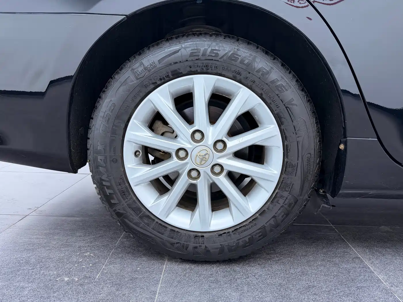 Toyota Camry 2015 2.0E Elite Edition фото 20