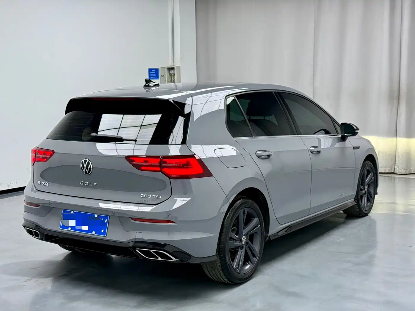 Volkswagen Golf 2023 Model 280TSI DSG R-Line фото 17