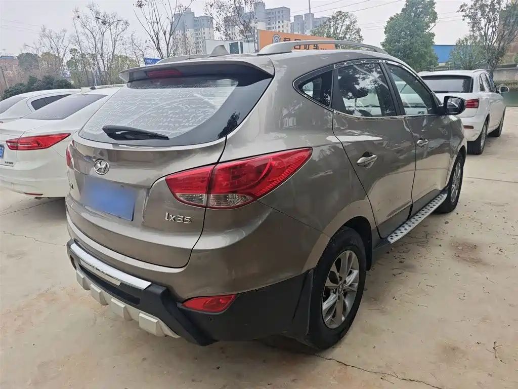 Hyundai Beijing Hyundai ix35 2015 2.0L Automatic 2WD Comfort China V фото 7