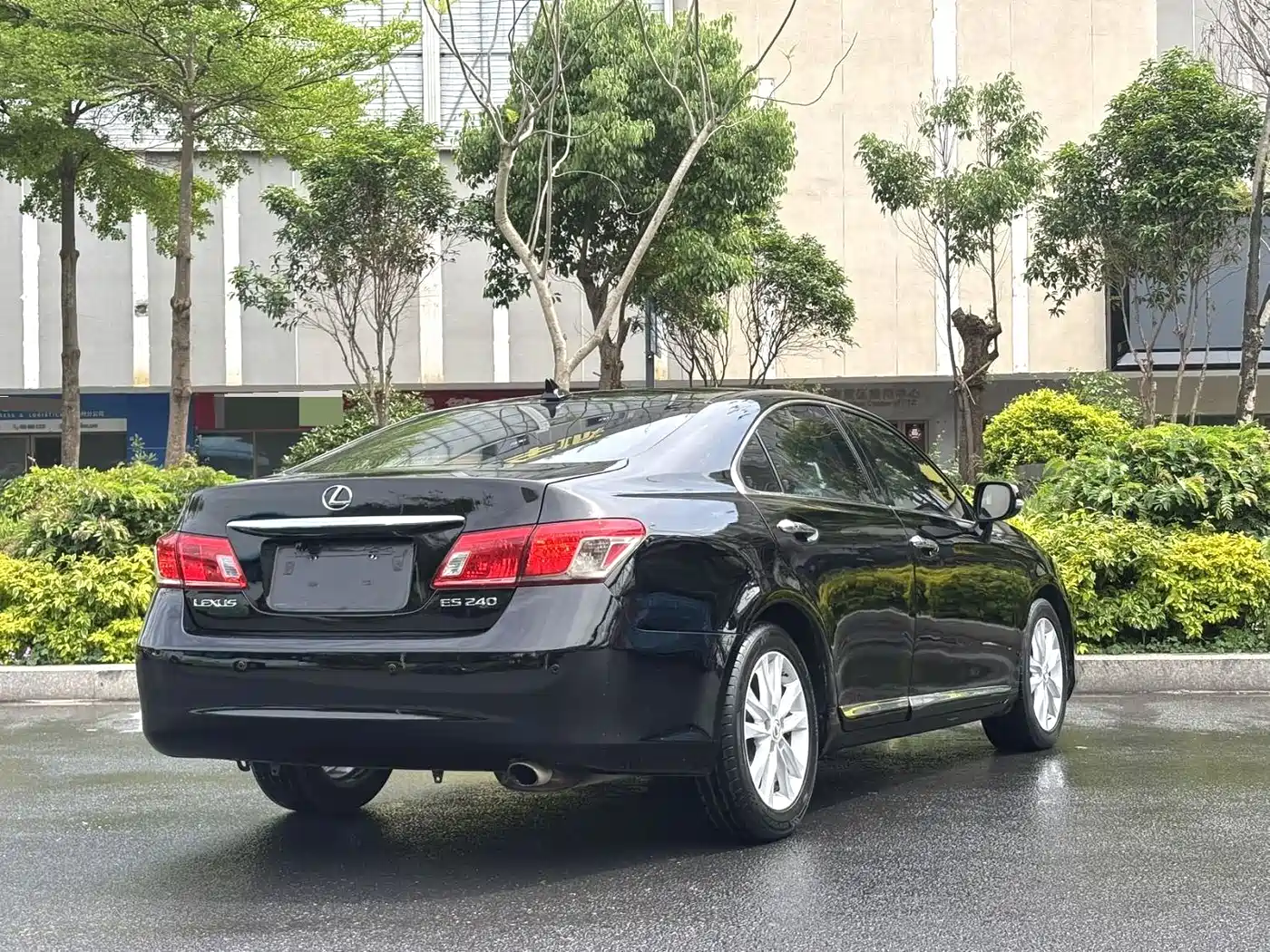 Lexus ES 2010 240 Elegance Edition фото 3