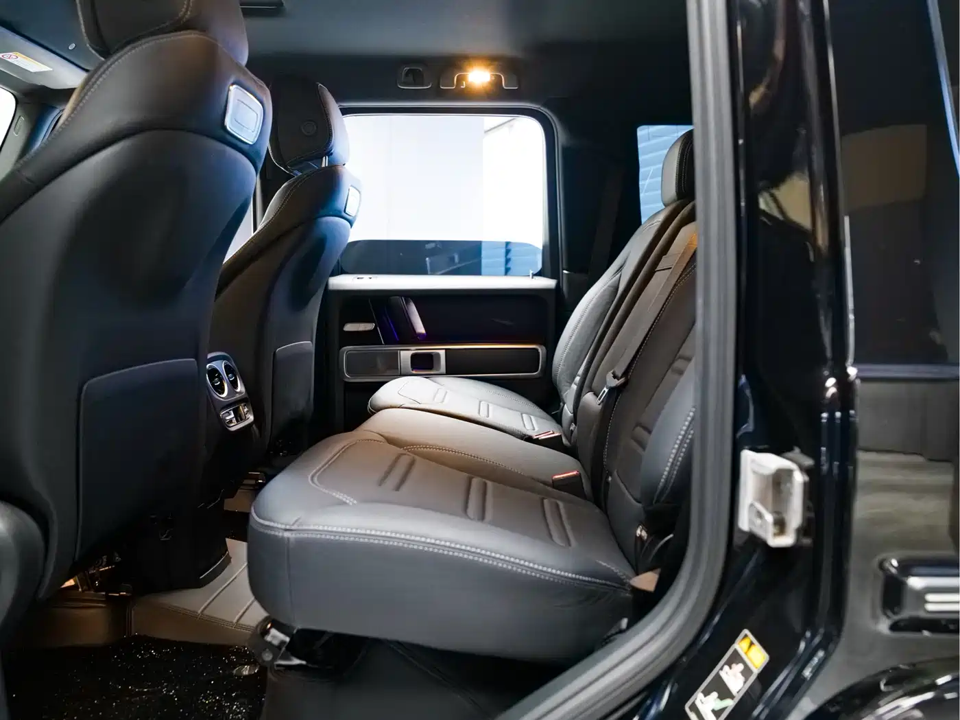 Mercedes-Benz G-Class 2023 G 350 фото 18