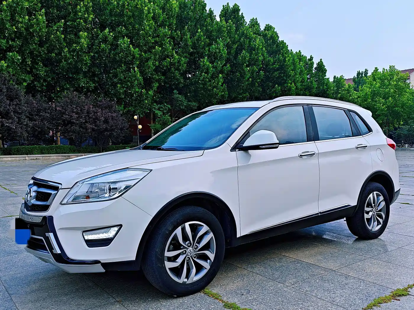 BAIC Senova X65 2015 2015 2.0T Manual Luxury