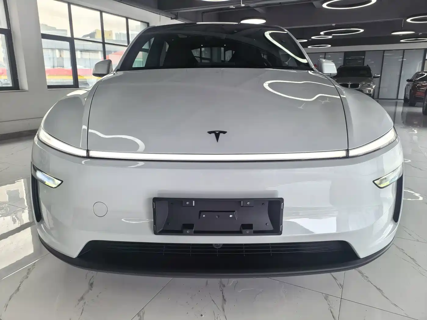 Tesla Model Y L 2026 2025 Facelift Long Range AWD