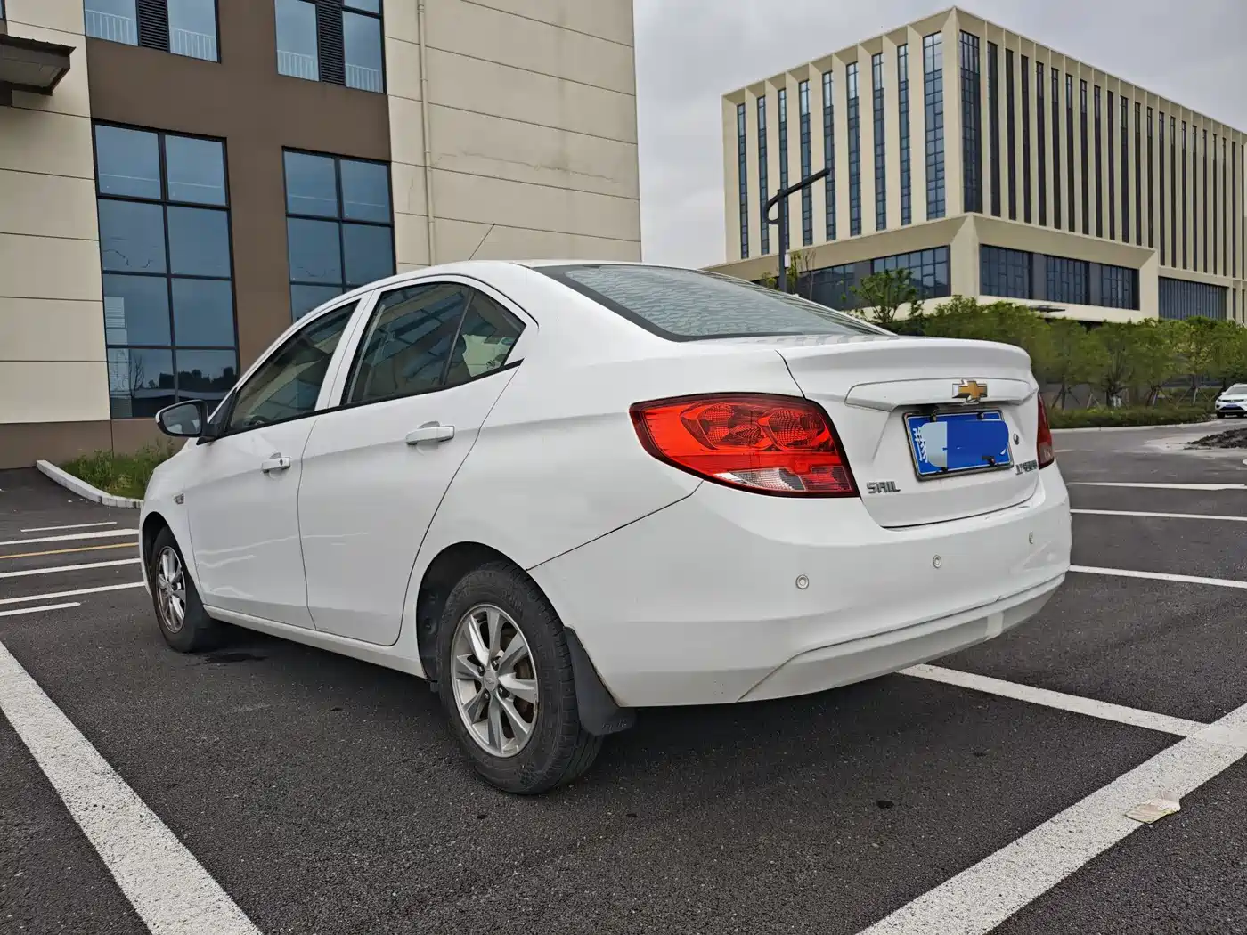 Chevrolet Sail 2015 Sail 3 1.3L AMT Ideal Edition фото 6