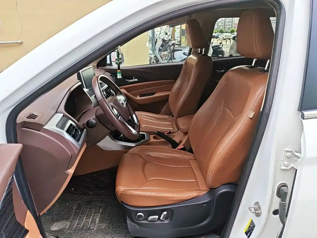 BAIC Huansu S7 2018 2018 1.5T Manual Premium