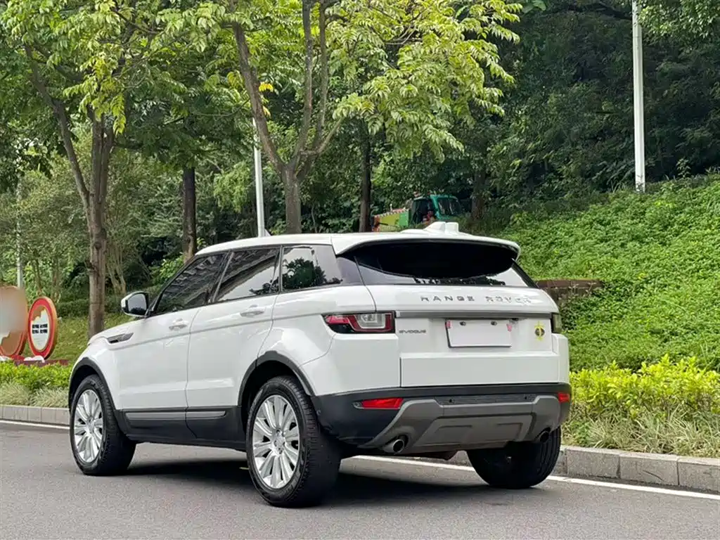 Land Rover Range Rover Evoque 2018 240PS SE Smart Edition фото 13
