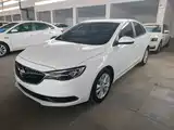 Фото 2 - Buick Excelle