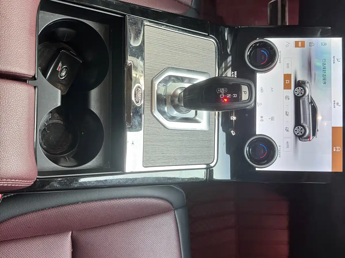 LAND ROVER RANGE ROVER AURORA