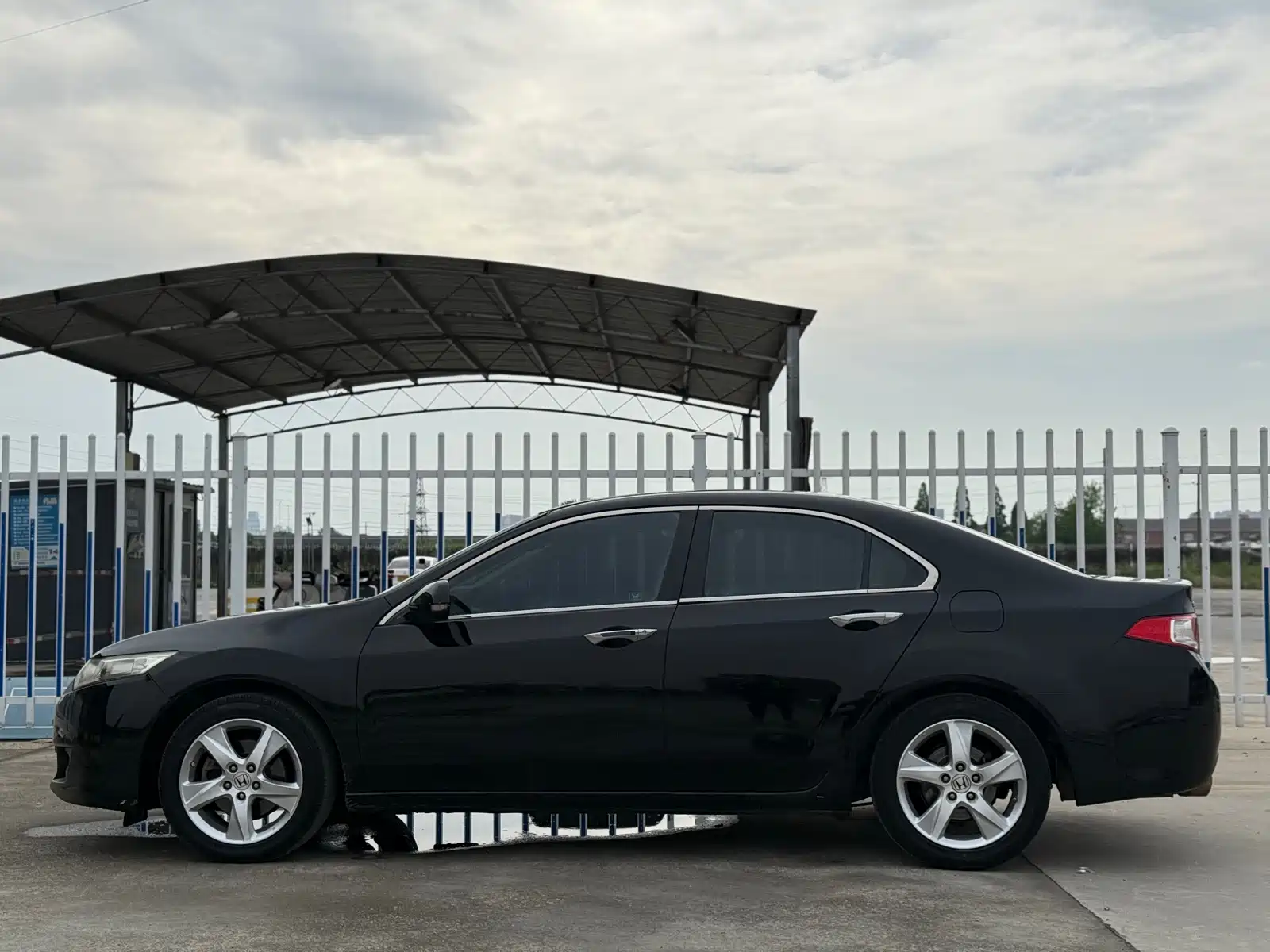 Фото 3 - Honda Spirior