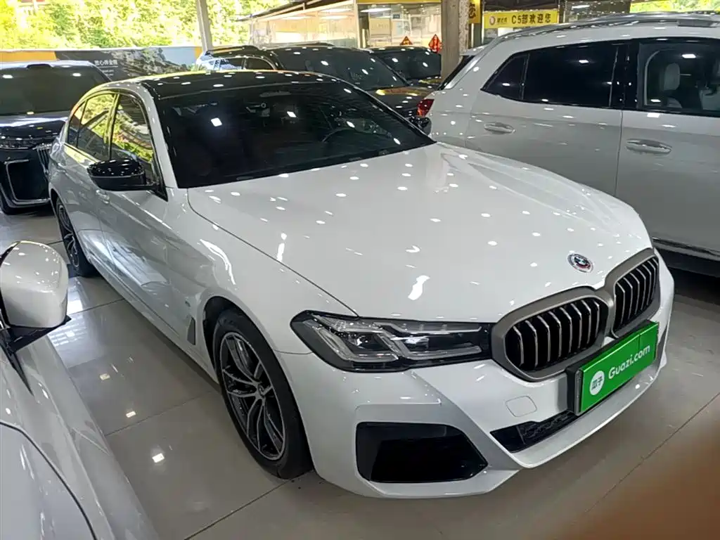BMW 5 Series New Energy 2022 Facelift II 535Le Pioneer Edition M Sport Package фото 4