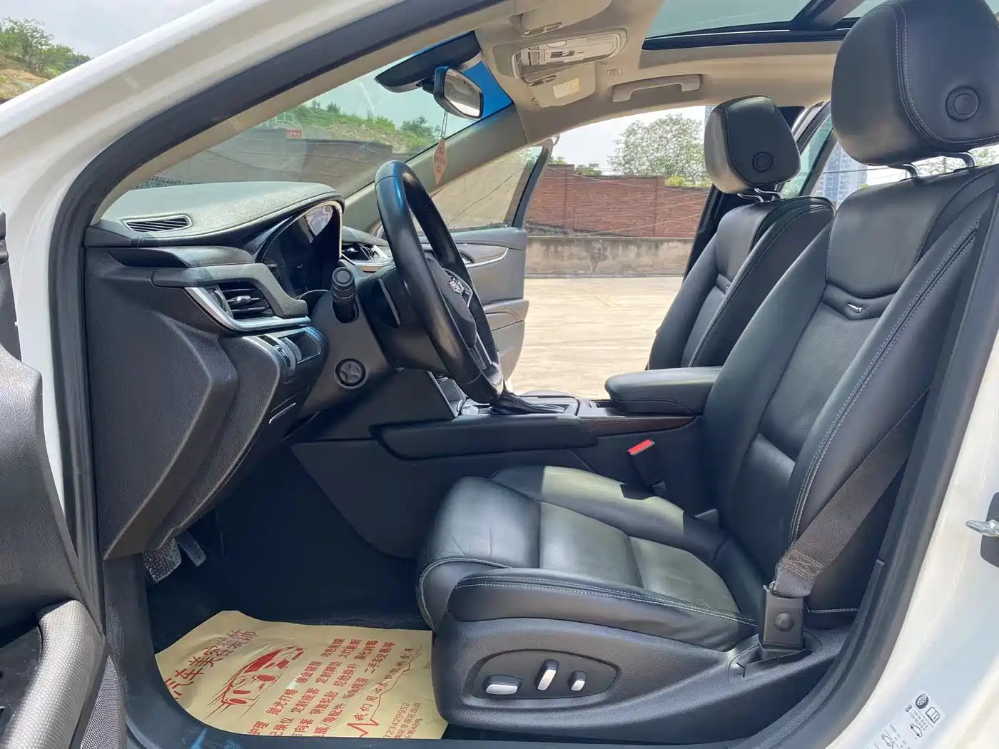 Photo 7 - Cadillac XTS