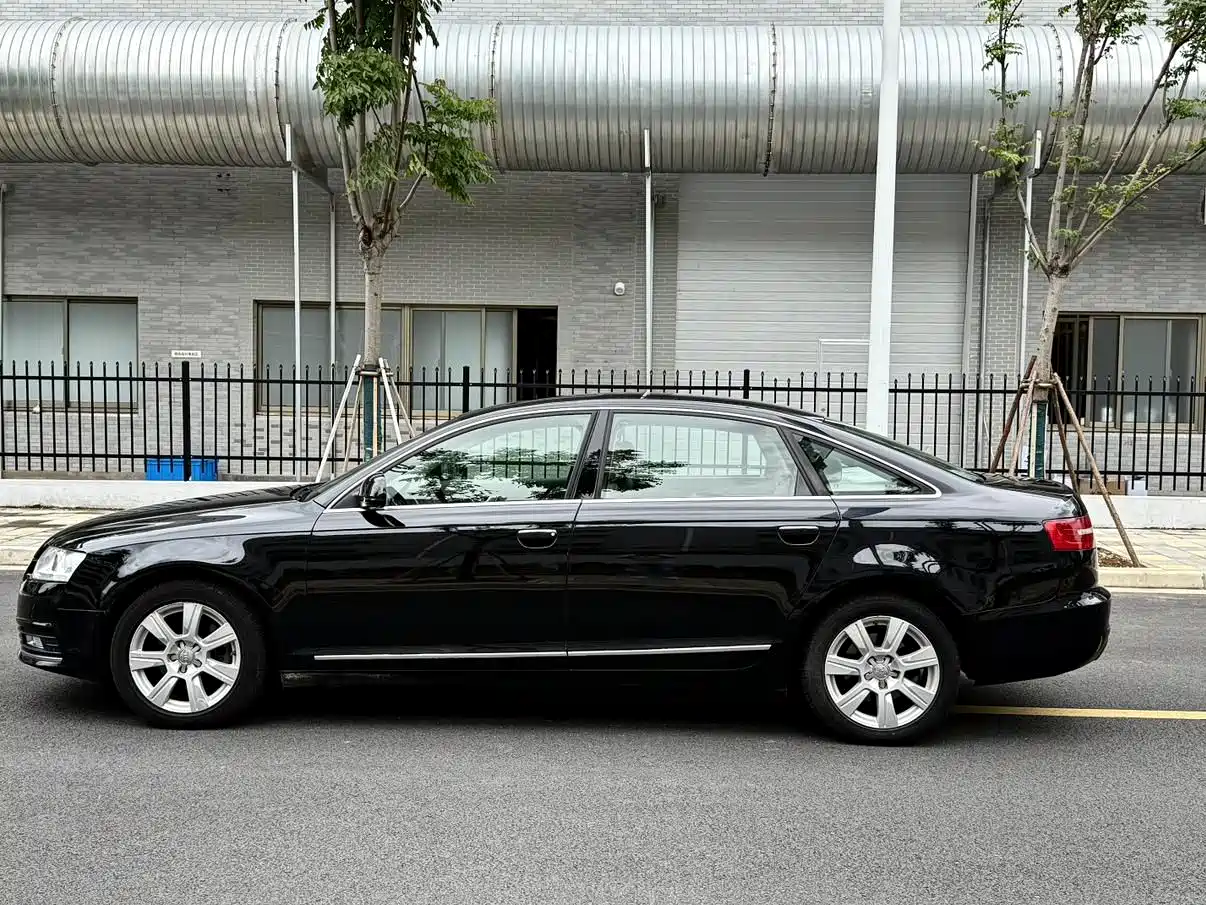 Audi A6L 2009 2.4L Comfort фото 10