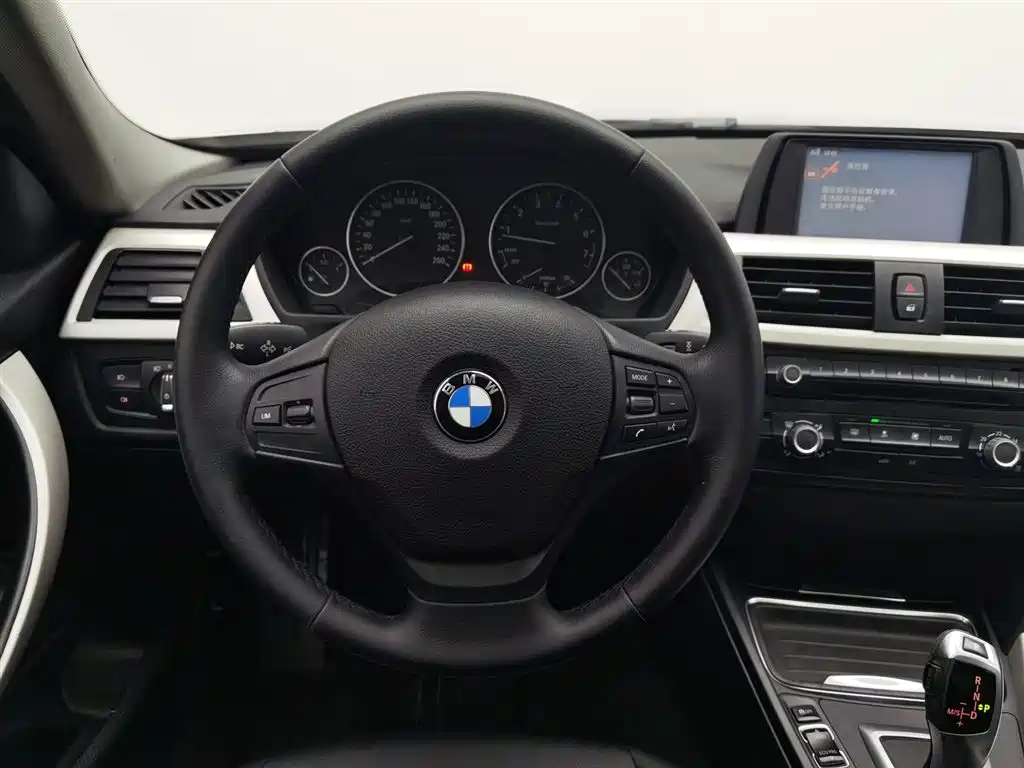 BMW 3 Series 2013 320i Progressive фото 11