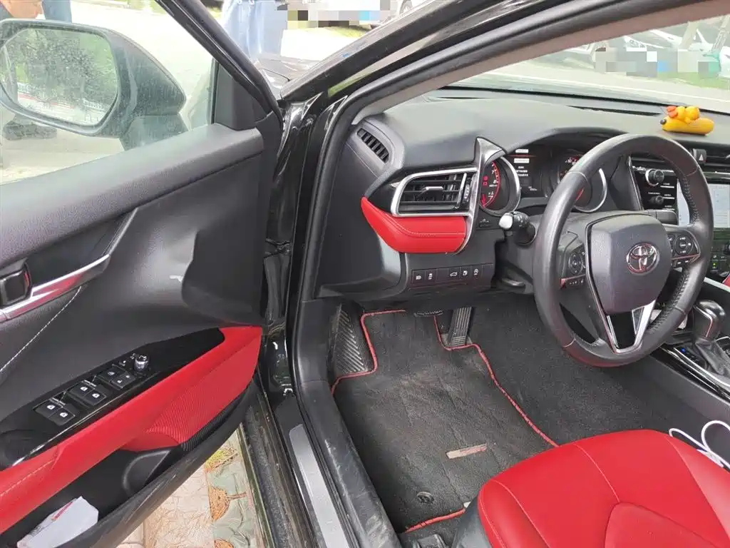 Toyota Camry 2018 2.5S Trend Edition фото 14