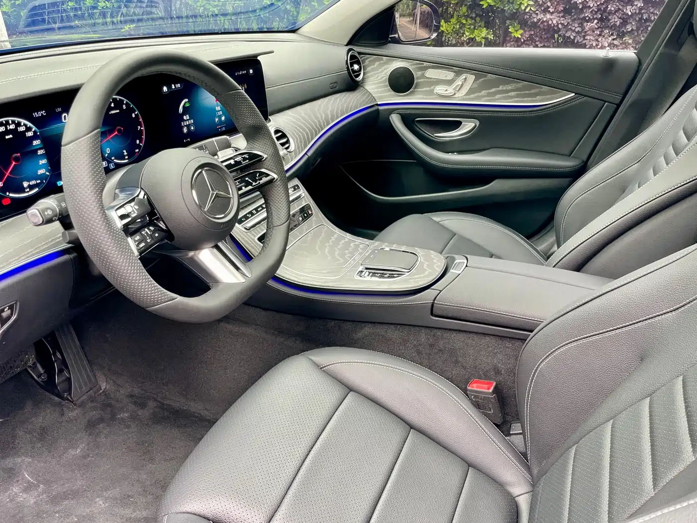 Mercedes-Benz E-Class 2022 Second Facelift E 300 L Sport Fashion фото 16