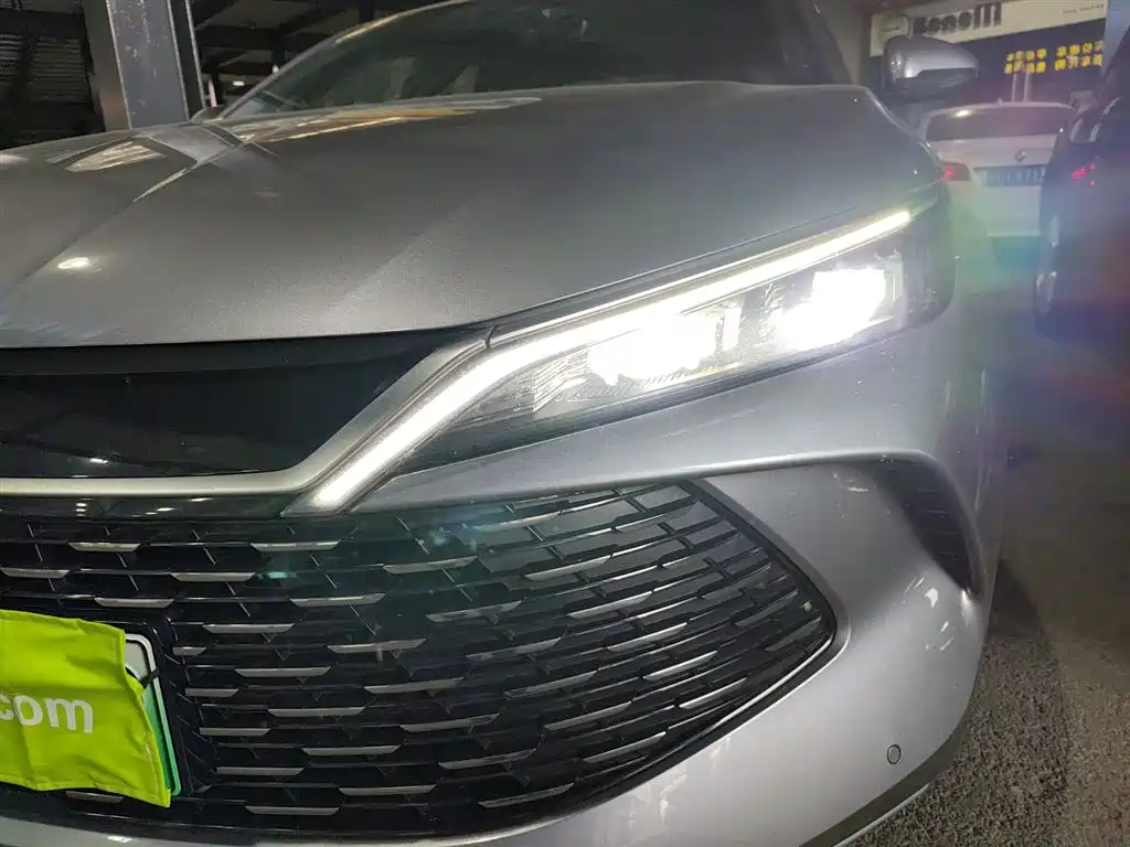 BYD Qin L 2024 DM-i 120KM Superior Edition фото 24