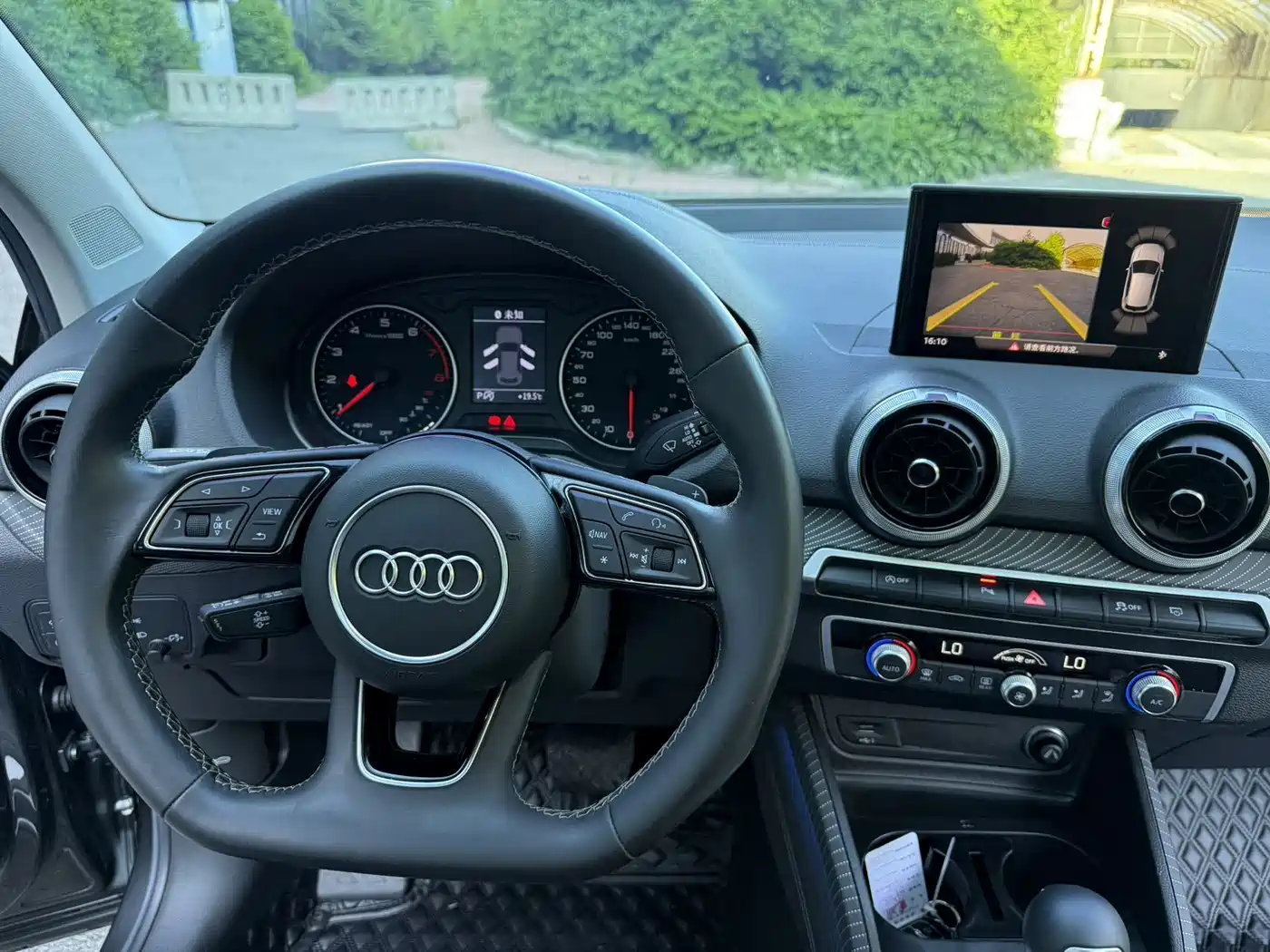 Audi Q2L 2022 35 TFSI Fashion Dynamic фото 9