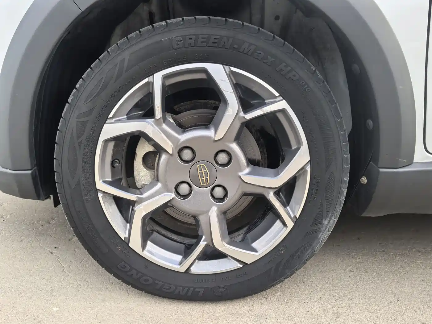 Geely Yuanjing X1 2018 2017 1.3L Auto Player Edition