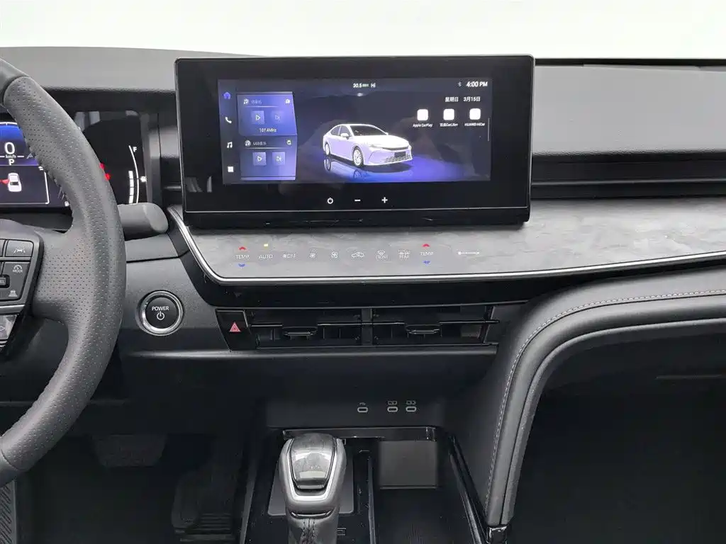 Toyota Camry 2024 Hybrid 2.0HGVP Luxury Edition фото 12