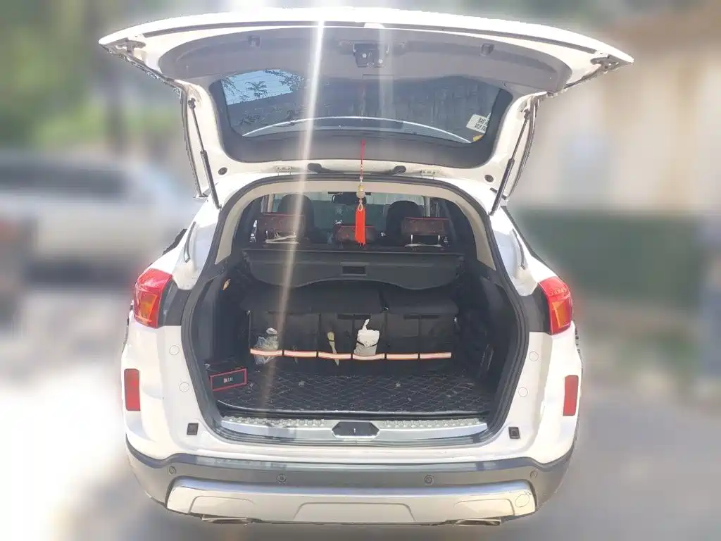 Besturn X80 2015 2015 2.0L Manual Luxury