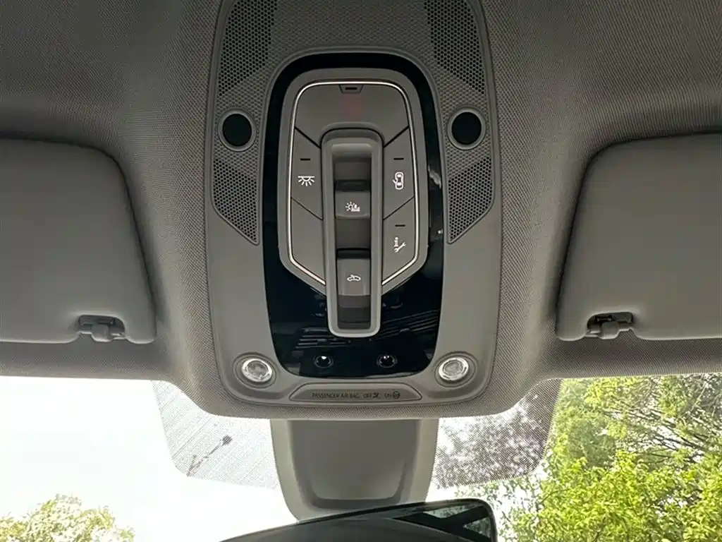 Audi Q5L 2022 40T Luxury Dynamic фото 12