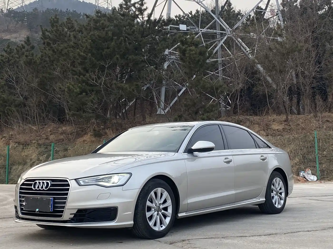 Audi A6L 2016 30 FSI Technology