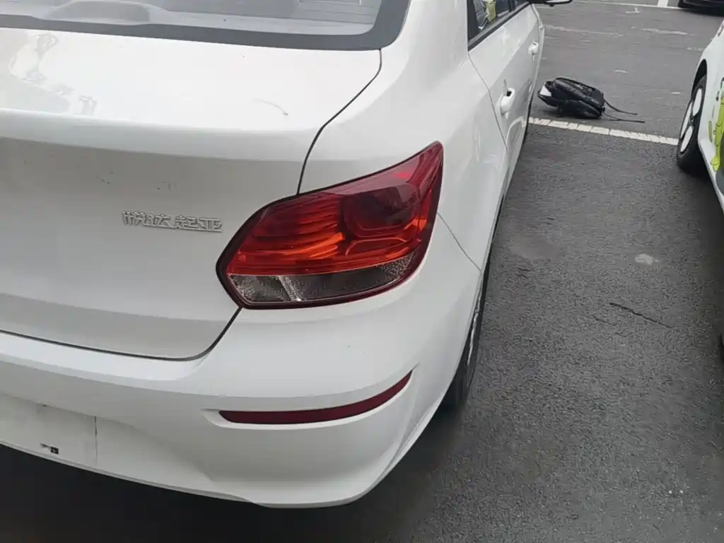 Kia Huan Chi 2026 2020 Facelift 1.4L Auto Comfort Sunroof Edition