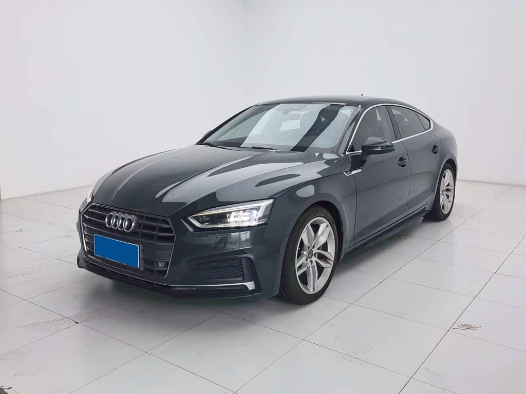 Audi A5 (Import)