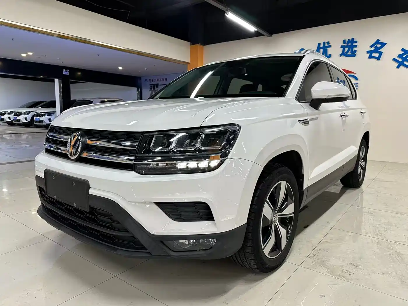 Volkswagen Tharu 2020 280TSI 2WD Comfort Edition China VI
